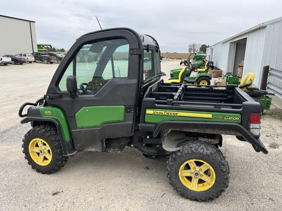 Image of John Deere Gator XUV 825i equipment image 3