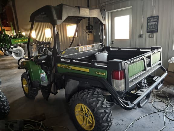 Image of John Deere Gator XUV 825i equipment image 3
