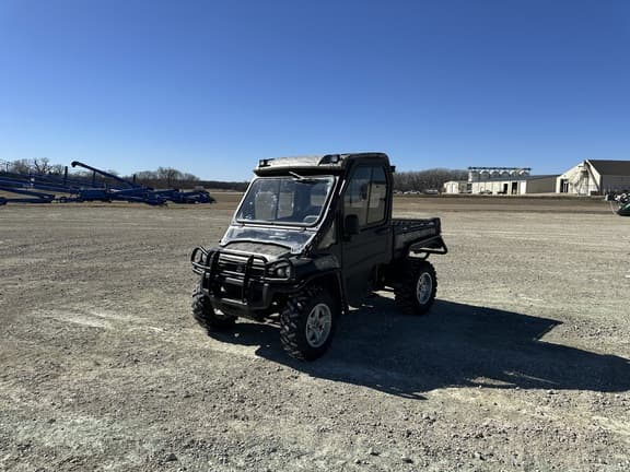Image of John Deere Gator XUV 825i equipment image 1