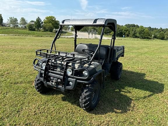 Image of John Deere Gator XUV 825i equipment image 1