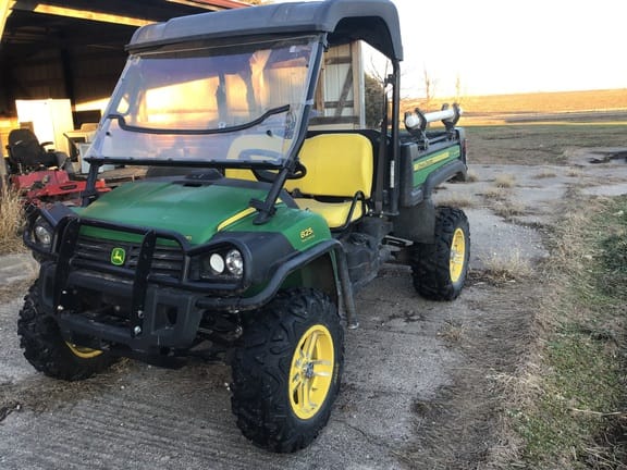 2014 John Deere Gator XUV 825i Equipment Image0