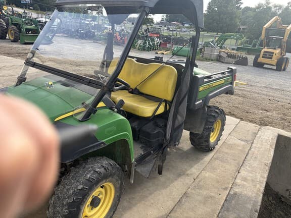 Image of John Deere XUV 825i Image 1