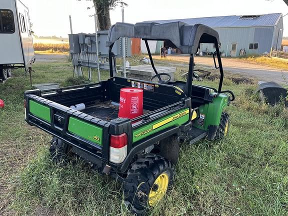 Image of John Deere Gator XUV 825i equipment image 4