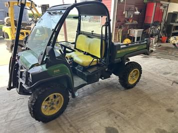 Main image John Deere Gator XUV 825i