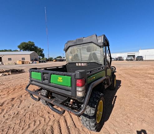 Image of John Deere Gator XUV 825i equipment image 4