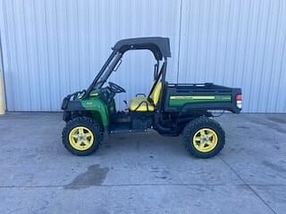 Image of John Deere Gator XUV 825i equipment image 4