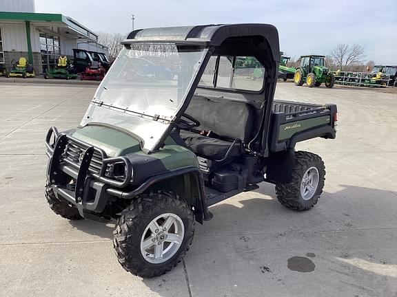 Image of John Deere Gator XUV 825i equipment image 2