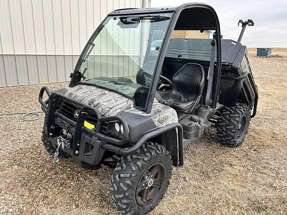 Image of John Deere Gator XUV 825i equipment image 1