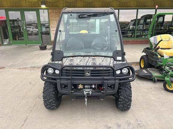 Image of John Deere Gator XUV 825i equipment image 1