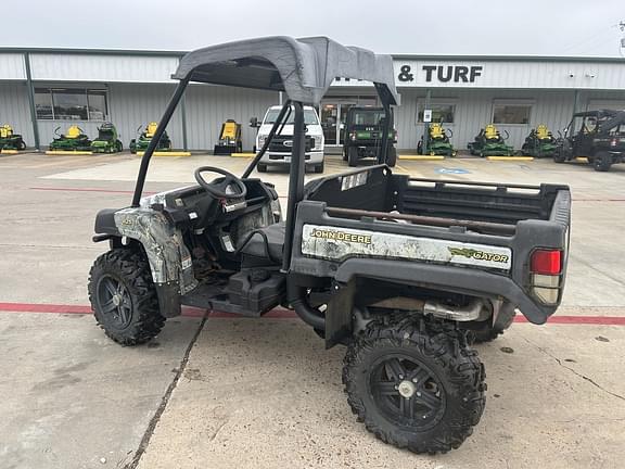 Image of John Deere Gator XUV 825i equipment image 2