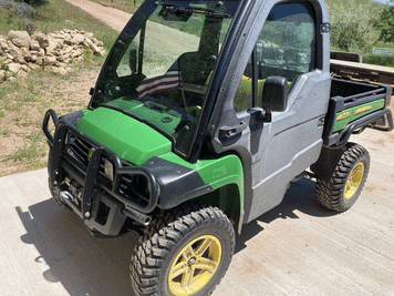 Main image John Deere Gator XUV 825i