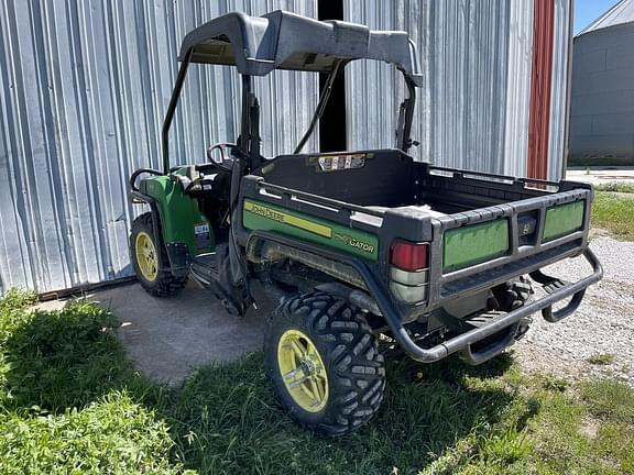 Image of John Deere Gator XUV 825i equipment image 1