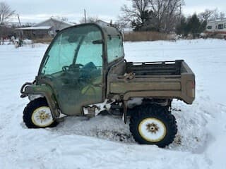 Image of John Deere Gator XUV 825i equipment image 4