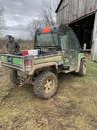 Image of John Deere Gator XUV 825i equipment image 4