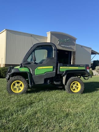 Main image John Deere Gator XUV 825i