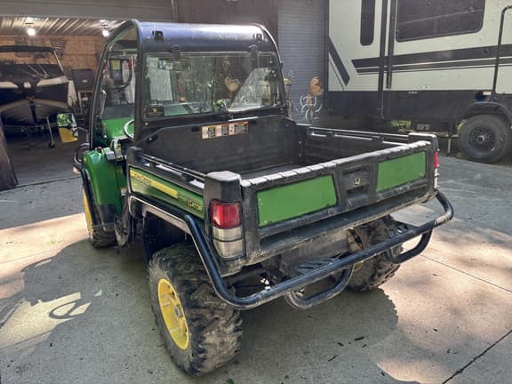 Image of John Deere Gator XUV 825i equipment image 2