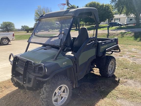 Image of John Deere Gator XUV 825i equipment image 1