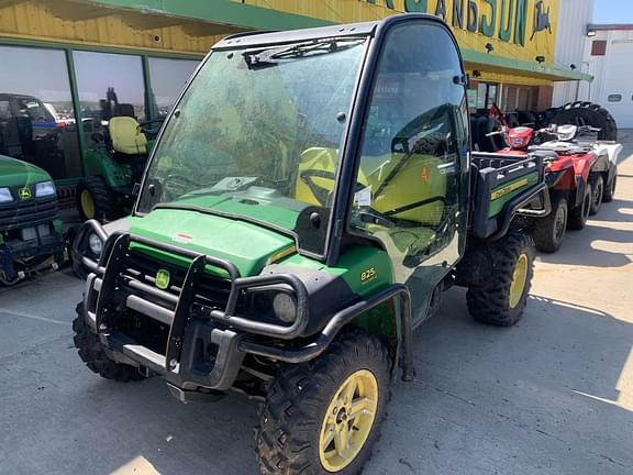 Image of John Deere Gator XUV 825i equipment image 1