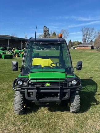 Image of John Deere Gator XUV 825i equipment image 2