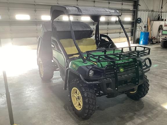 Image of John Deere Gator XUV 825i equipment image 2