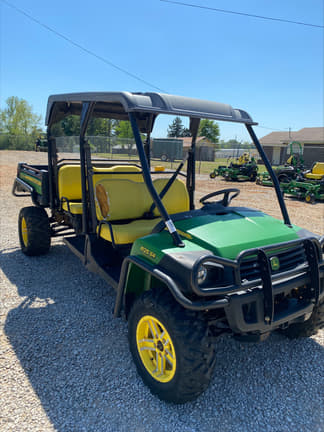 Image of John Deere Gator XUV 825i S4 equipment image 1