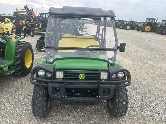 Image of John Deere Gator XUV 825i S4 equipment image 1