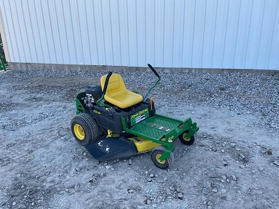 John 2025 deere z235