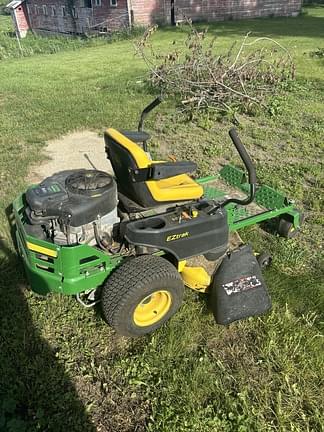 Image of John Deere Z255 equipment image 3