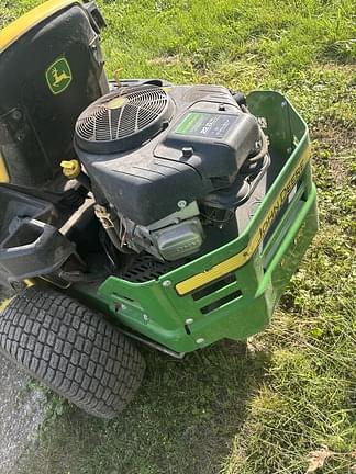 Image of John Deere Z255 equipment image 4