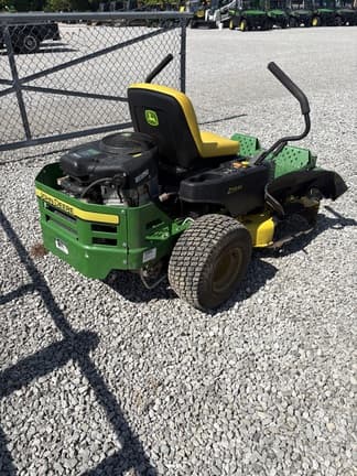 Image of John Deere Z335E equipment image 2