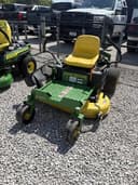 2014 John Deere Z335E Image