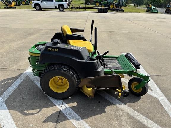 Image of John Deere Z425 equipment image 3