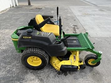 Main image John Deere Z425