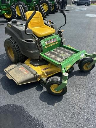Image of John Deere Z425 equipment image 1
