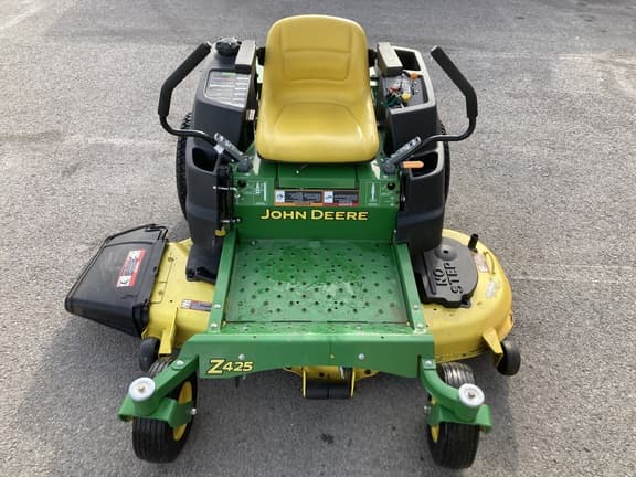Image of John Deere Z425 Primary image