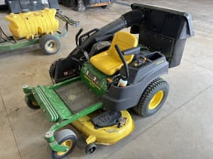 2014 John Deere Z425 Image