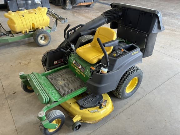 Image of John Deere Z425 Primary image