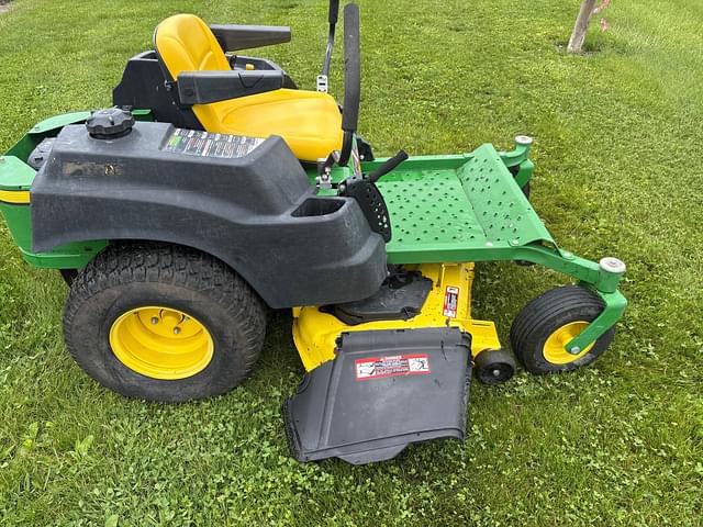 Image of John Deere Z425 equipment image 3
