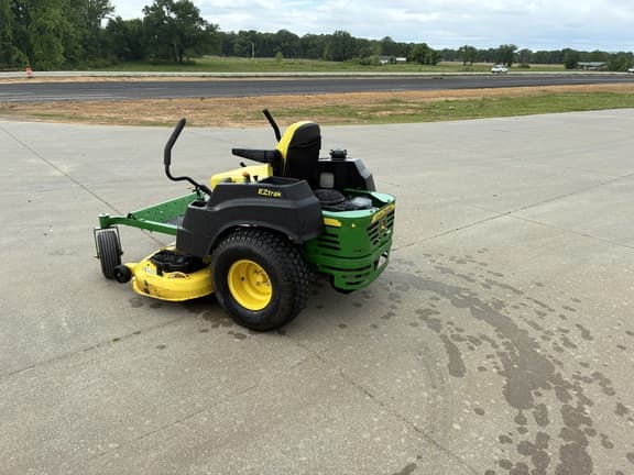 Image of John Deere Z445 equipment image 1