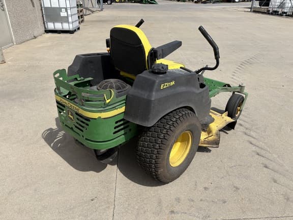 Image of John Deere Z445 equipment image 1