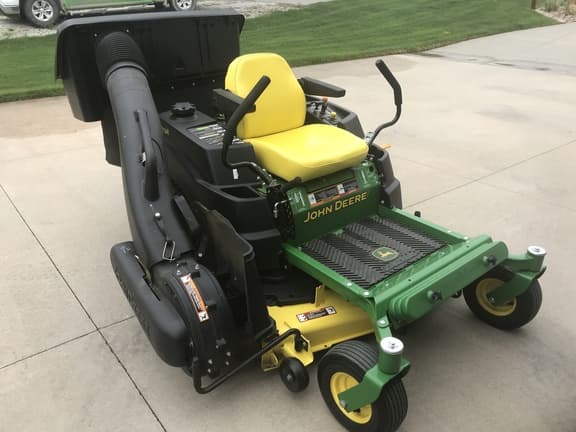 Image of John Deere Z445 equipment image 2
