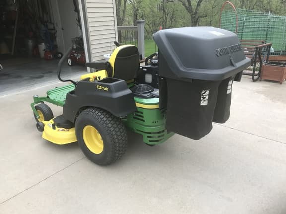 Image of John Deere Z445 equipment image 3
