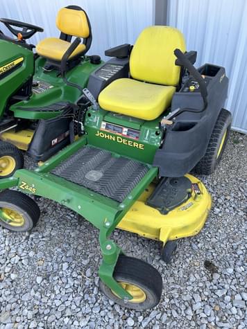 Main image John Deere Z445