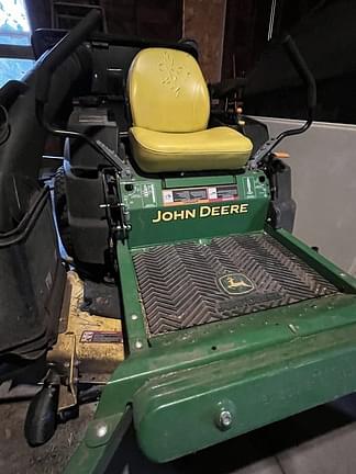 Image of John Deere Z445 equipment image 3