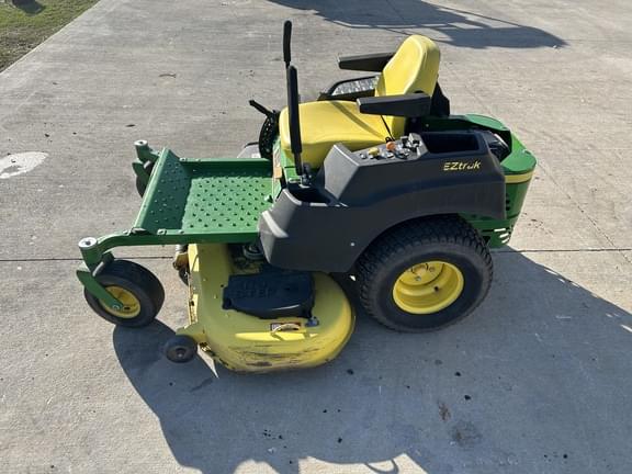 Image of John Deere Z445 equipment image 2