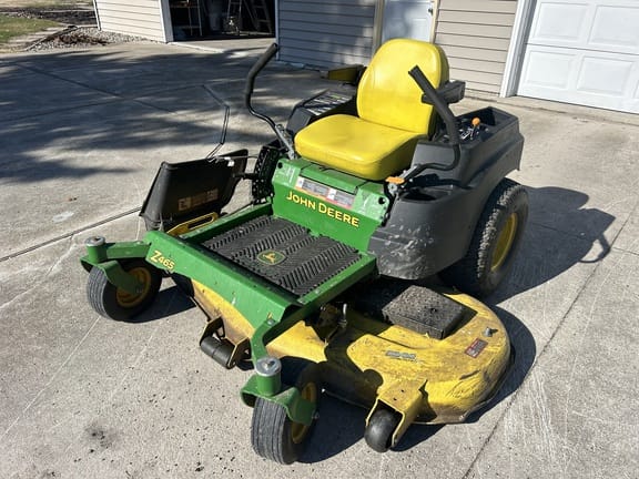 2014 John Deere Z465 Equipment Image0
