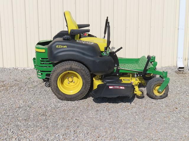 Image of John Deere Z645 equipment image 1