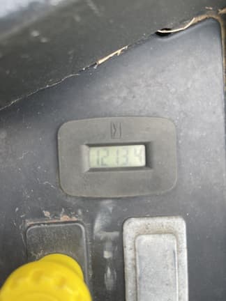 Image of John Deere Z655 equipment image 4