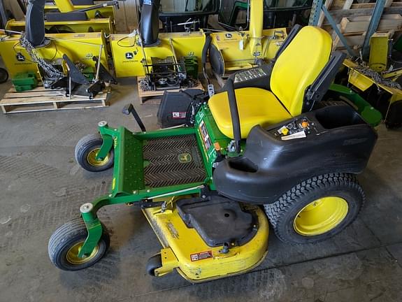 Image of John Deere Z655 equipment image 1
