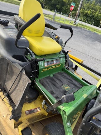 2014 John Deere Z655 Equipment Image0